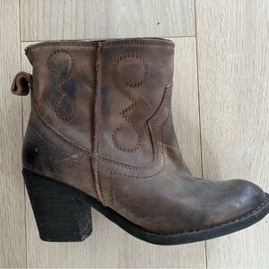 Seychelles Distressed Brown Heeled Boots